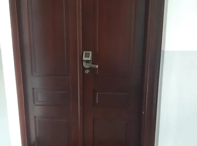 Marco 3 Przy Dworcu-stare Miasto-super Wi Fi Апартаменты