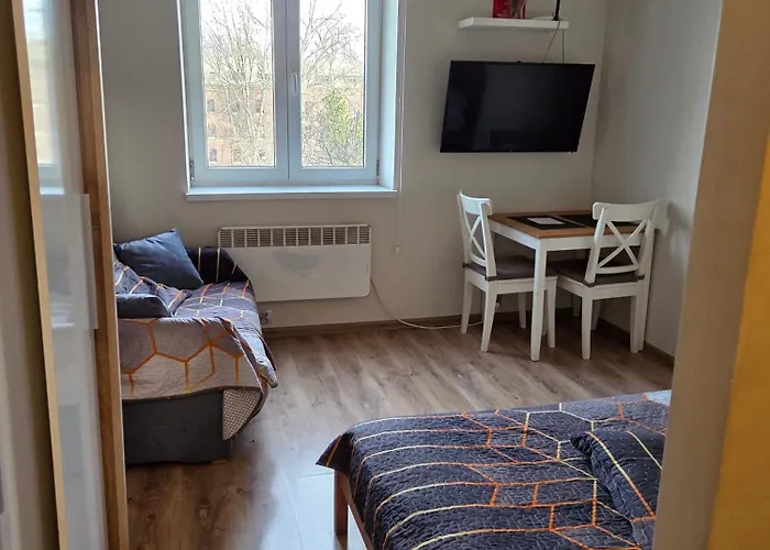 Marco 3 Przy Dworcu-stare Miasto-super Wi Fi Апартаменты