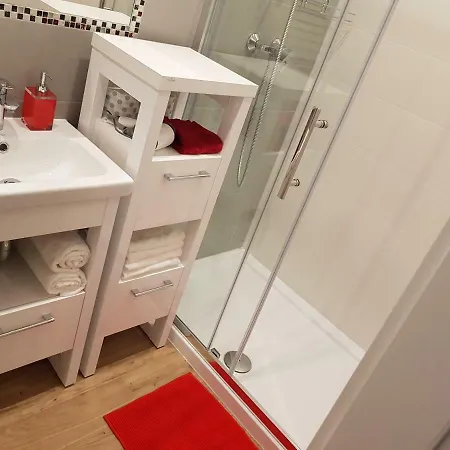 Apartament Marco 3 Przy Dworcu-stare Miasto-super Wi Fi *